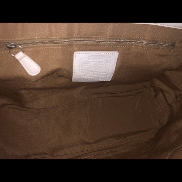 ❌SOLD❌  Coach Hampton Satchel Leather Bag. - Picture 11 of 16